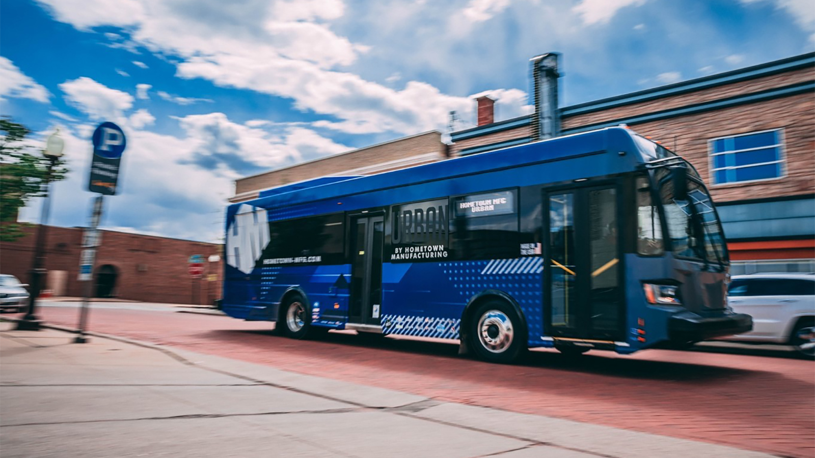 Hometown Manufacturing offers battery electric buses powered by BAE Systems Electric Drive Systems.